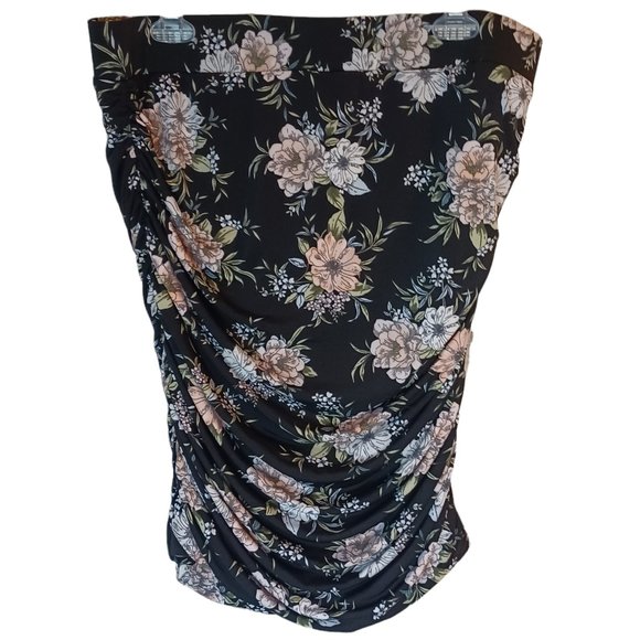 Torrid Floral Shirred Mini Skirt Size 1 NWT - Picture 1 of 3